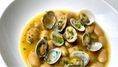 Beans with clams