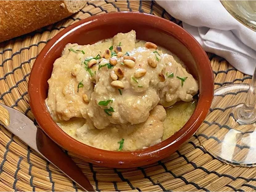 Pollo pepitoria